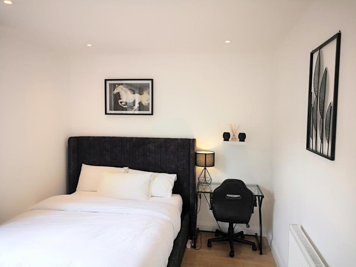 Clifton Court Hemel Lägenhet Hemel Hempstead Exteriör bild